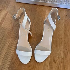 Nine West heals